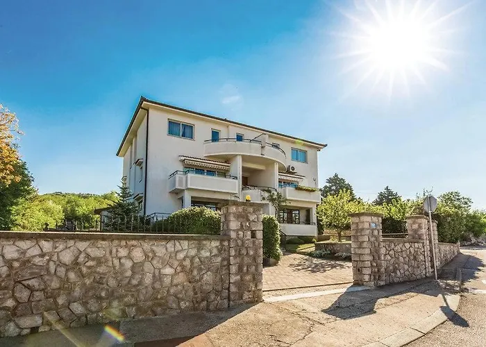 Lux Apartman Leo * Kostrena